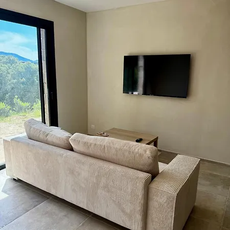 Rez-de-villa 65m2 Climatise Apartment